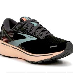 Like new brooks ghost 14 running shoes